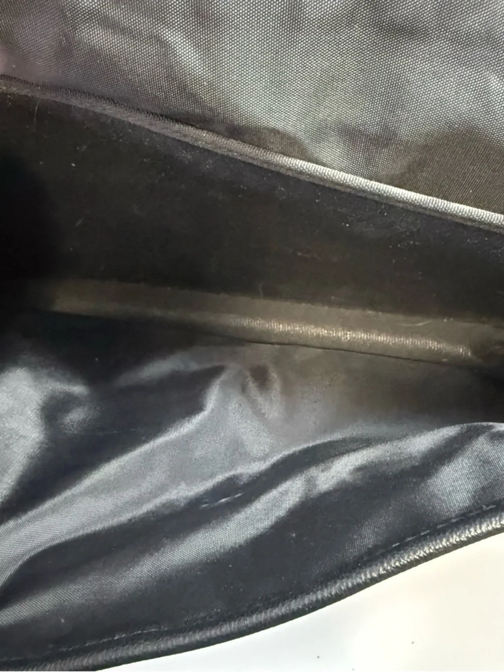 SOREN Black Leather Messenger Bag Briefcase Laptop Crossbody Work Bag EUC